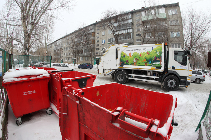 Около 4 тысяч тонн мусора поступило на барнаульский полигон за праздники 